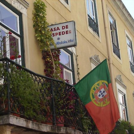 Dias E Dominguez Hostel Lisbon Bagian luar foto